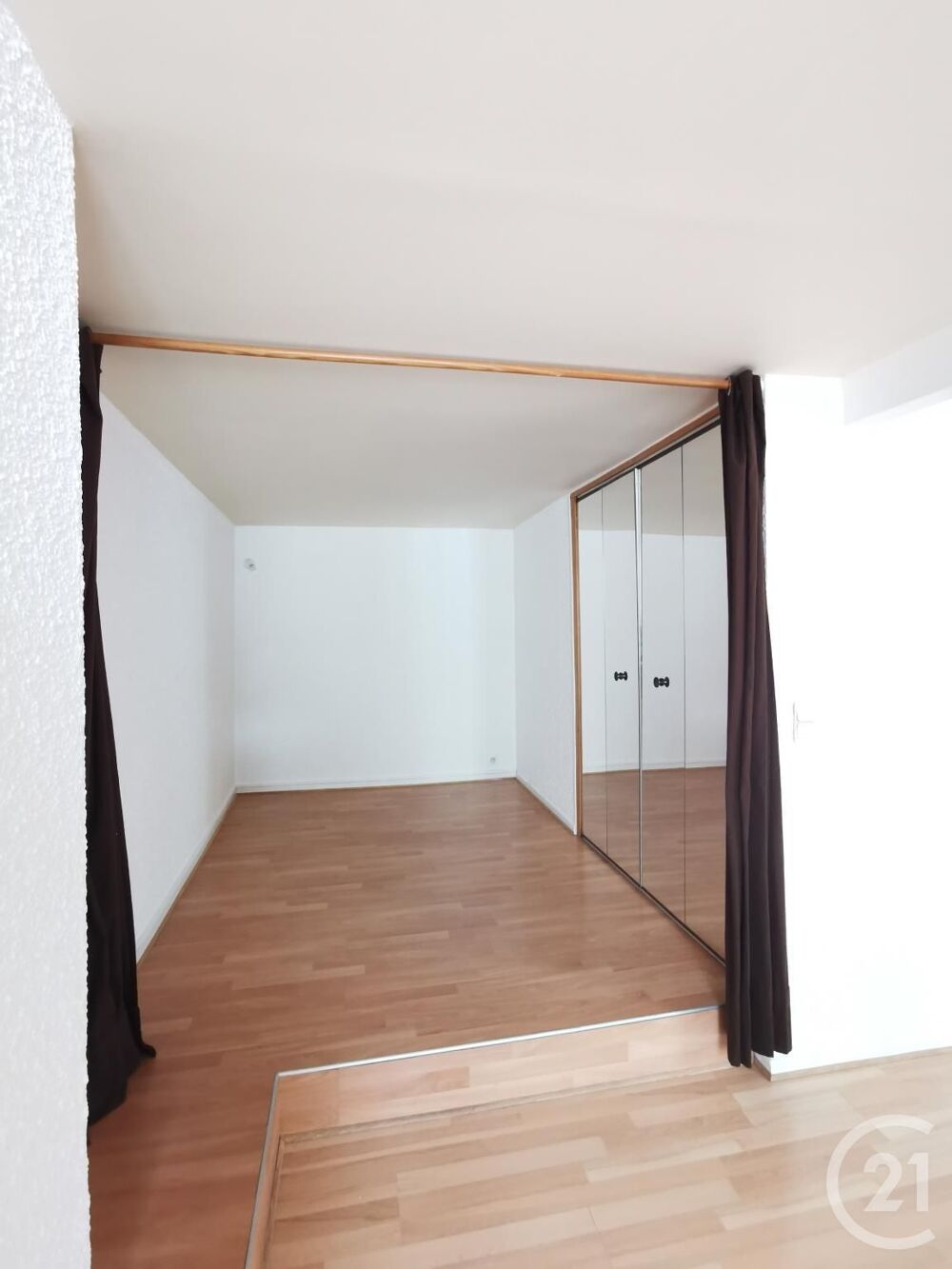 location Appartement - 1 pièce(s) - 37 m² Besançon (25000)
