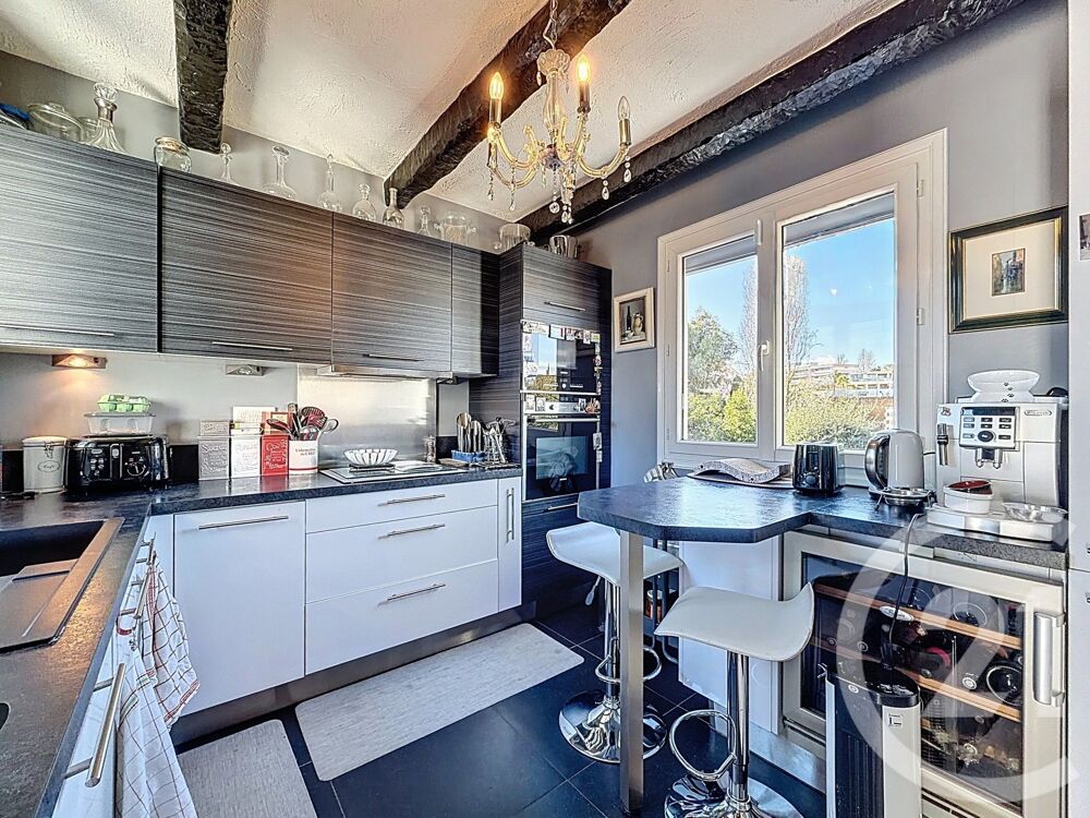 vente Maison - 5 pi�ce(s) - 147 m� Antibes (06600)