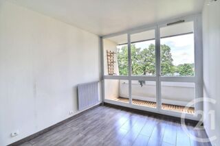  Appartement � louer 4 pi�ces 89 m�