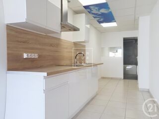  Appartement à louer 2 pièces 60 m²