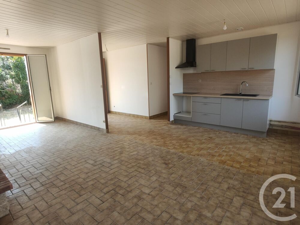 location Maison - 4 pièce(s) - 76 m² Sancoins (18600)