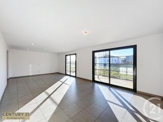  Maison � vendre 5 pi�ces 198 m�