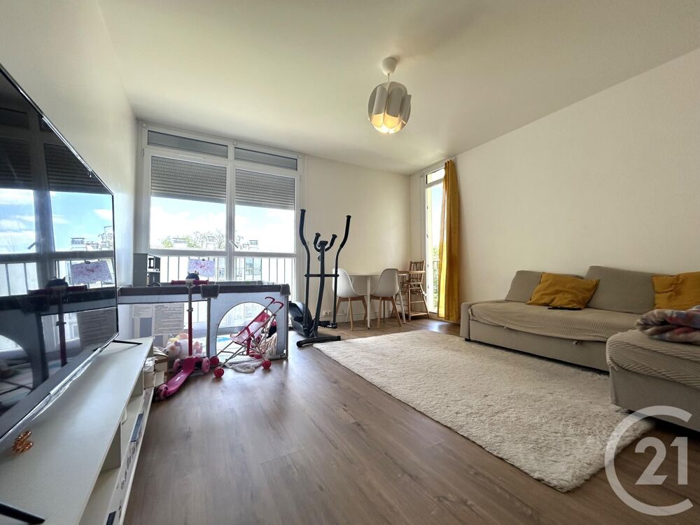 AVON : Agréable appartement de trois pièces, très lumine....