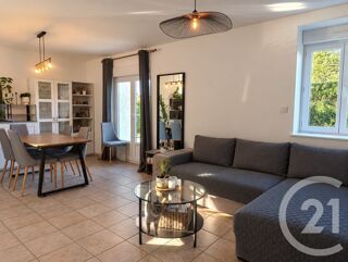 vente Appartement - 3 pièce(s) - 320 m² Polliat (01310)
