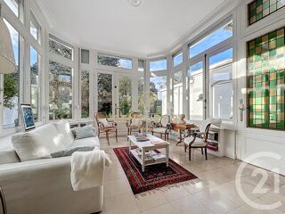  Maison � vendre 10 pi�ces 300 m�