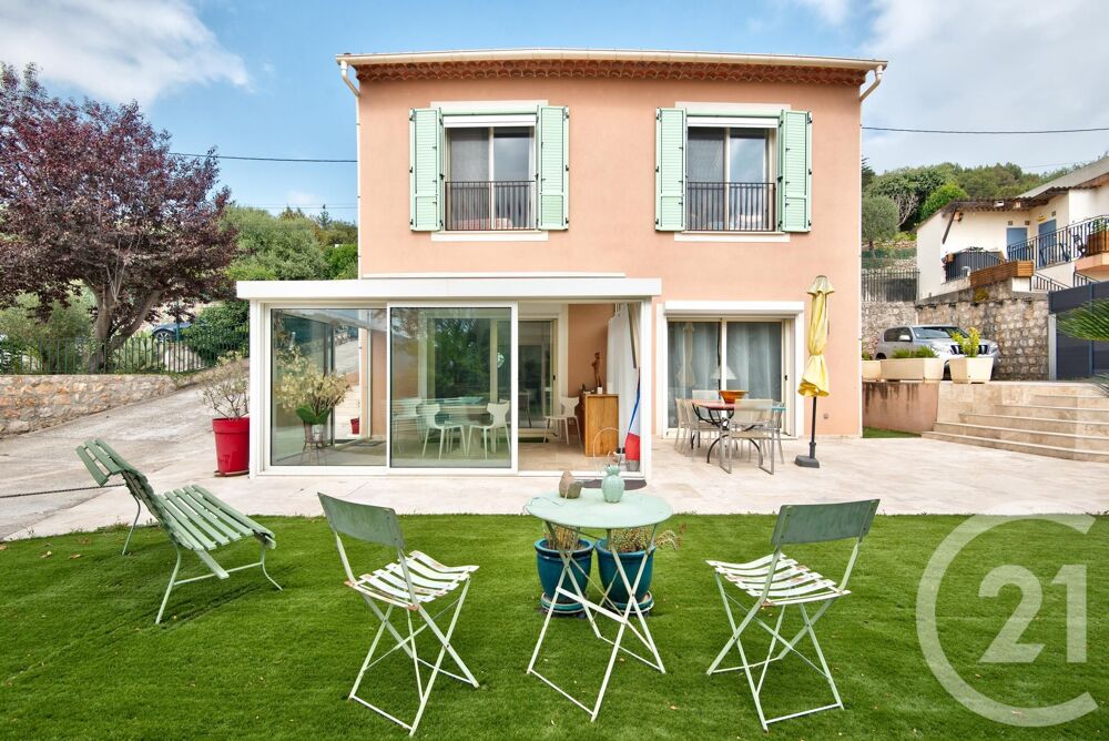 La Turbie - Nichée au calme absolu, cette maison récente....
