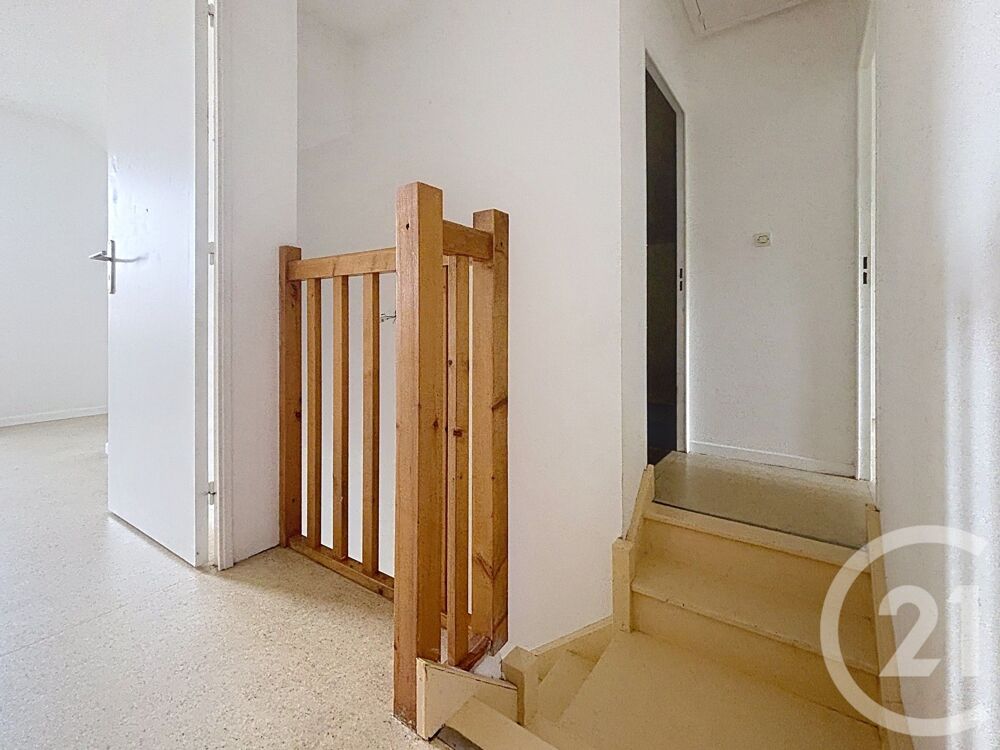 location Maison - 4 pièce(s) - 86 m² Vesoul (70000)