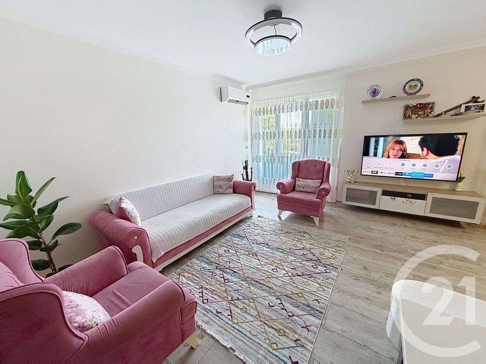 AVIGNON Appartement 3 pièces de 77 m² vendu loué avec g....