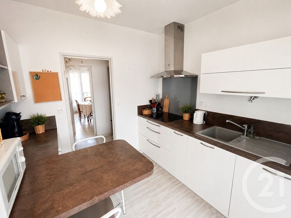 location Appartement - 3 pièce(s) - 72 m² Lavelanet (09300)