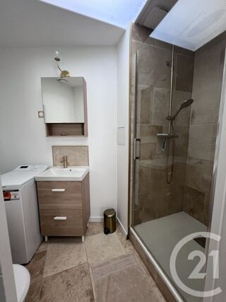 Appartement à louer 2 pièces 43 m²