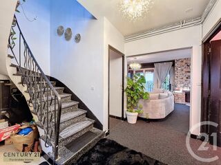  Maison à vendre 5 pièces 196 m²