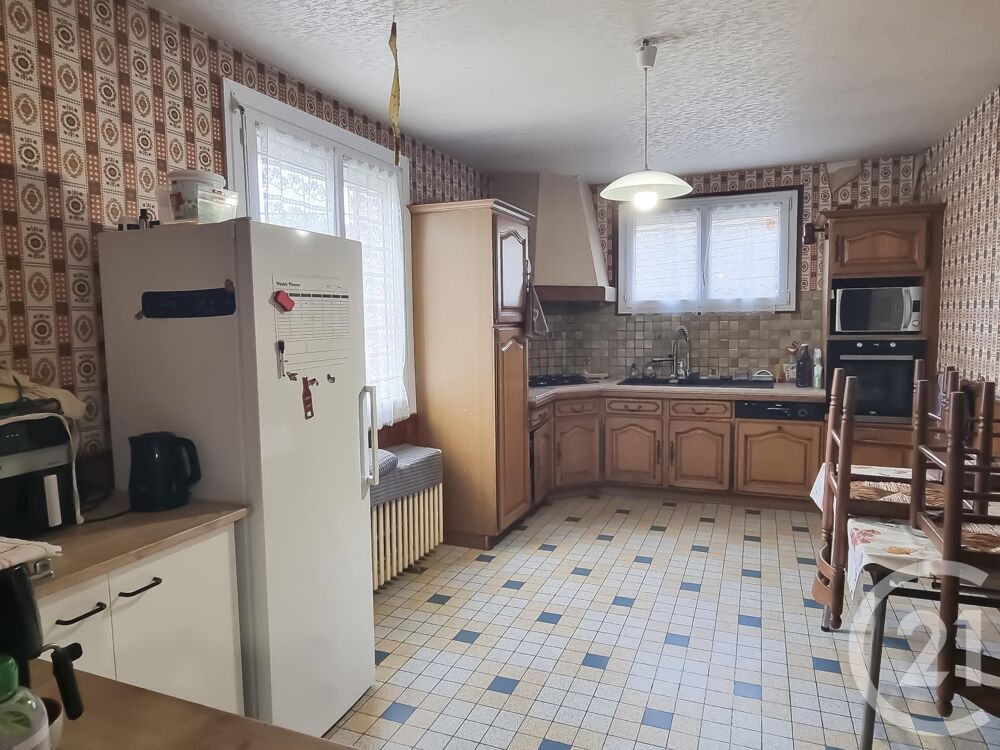 vente Maison - 9 pièce(s) - 535 m² Crézancy-en-Sancerre (18300)