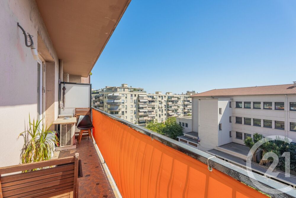 vente Appartement - 5 pièce(s) - 85 m² Nice (06200)