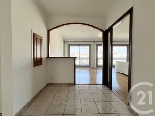  Appartement � louer 4 pi�ces 103 m�