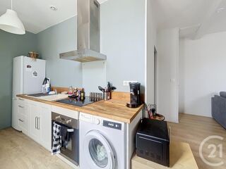  Appartement à louer 3 pièces 63 m²