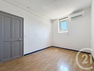  Appartement à louer 2 pièces 39 m²