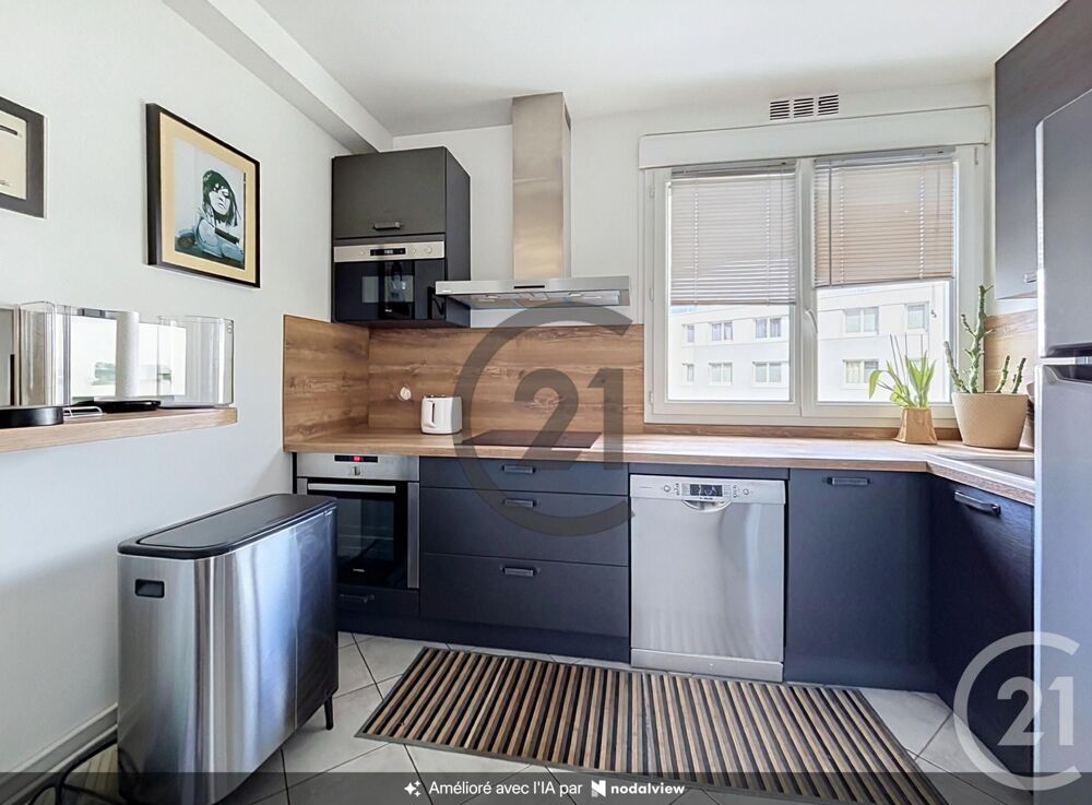 vente Appartement - 4 pièce(s) - 76 m² Fontainebleau (77300)