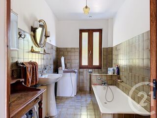  Maison à vendre 5 pièces 330 m²