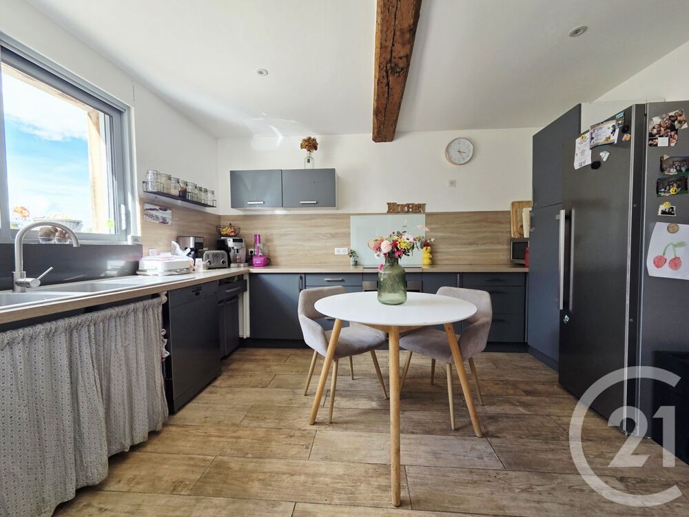 vente Maison - 6 pièce(s) - 201 m² Jayat (01340)