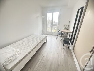  Appartement à louer 5 pièces 83 m²