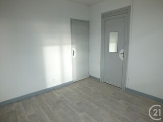  Appartement à louer 2 pièces 39 m²