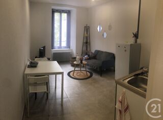  Appartement à louer 2 pièces 42 m²