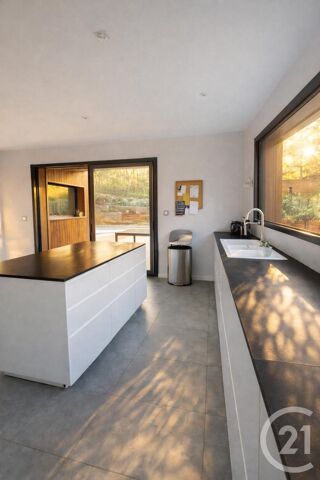  Maison � vendre 6 pi�ces 187 m�