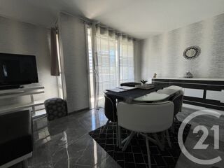 vente Appartement - 4 pièce(s) - 78 m² Saint-Quentin (02100)