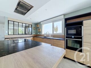  Maison à vendre 8 pièces 181 m²