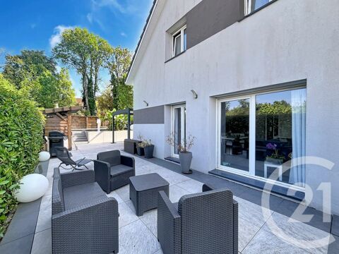   Vente Maison Maison - 7 pièce(s) - 153 m²