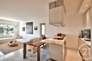  Appartement à louer 3 pièces 74 m²