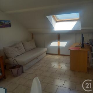  Appartement à louer 2 pièces 27 m²