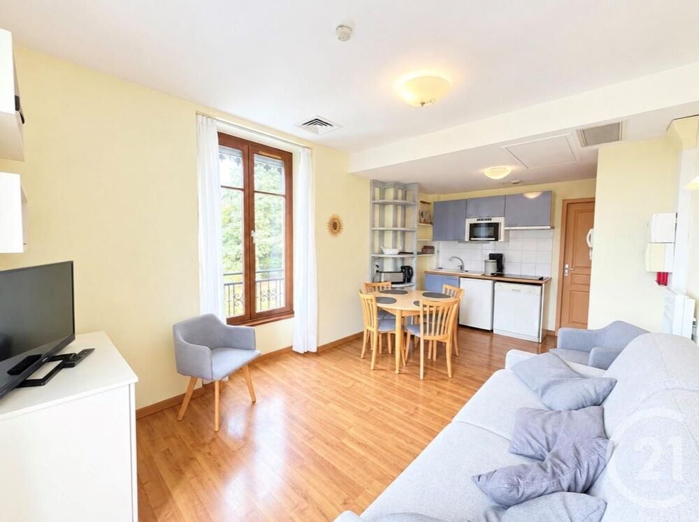 location Appartement - 2 pièce(s) - 30 m² Aix-les-Bains (73100)