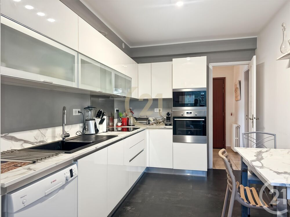 vente Appartement - 3 pièce(s) - 125 m² San-Martino-di-Lota (20200)