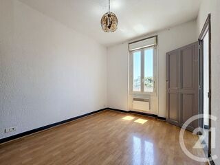  Appartement à louer 2 pièces 39 m²
