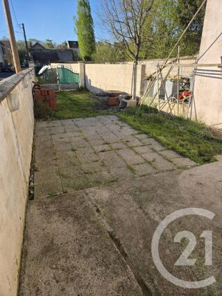  Maison à louer 4 pièces 108 m²