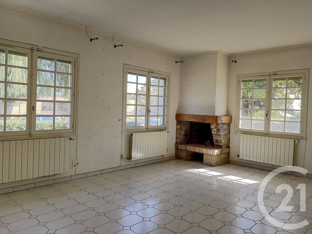 vente Maison - 4 pièce(s) - 130 m² Saint-Trivier-de-Courtes (01560)