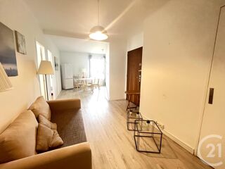  Appartement à louer 3 pièces 64 m²