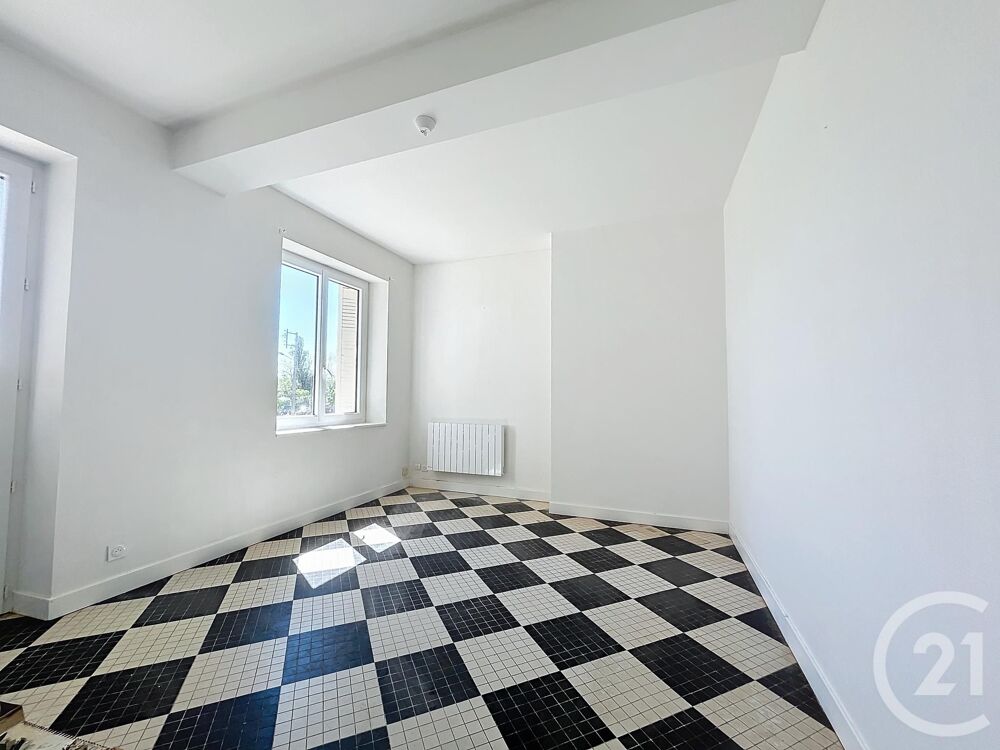vente Immeuble - 450 m² Saint-Pourçain-sur-Sioule (03500)