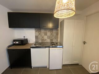  Appartement à louer 1 pièce 24 m²