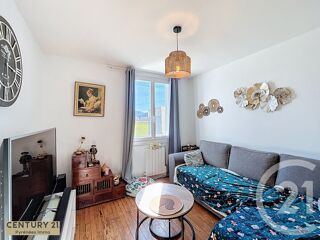  Maison  vendre 8 pices 150 m