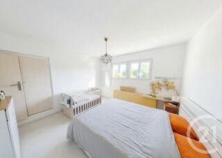 Maison à vendre 6 pièces 193 m²