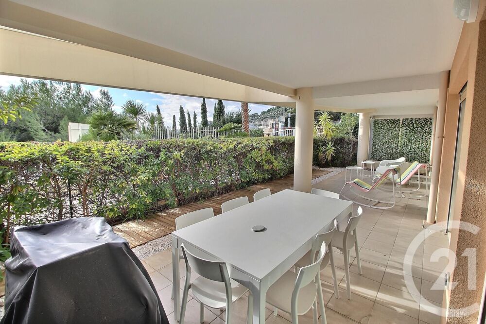 location Appartement - 4 pièce(s) - 86 m² Cap-d'Ail (06320)