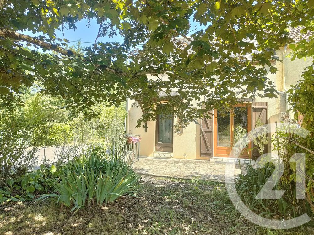 Au coeur de la Puisaye cette grande maison de famille vo....