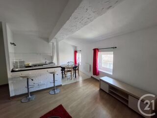  Appartement à louer 2 pièces 40 m²