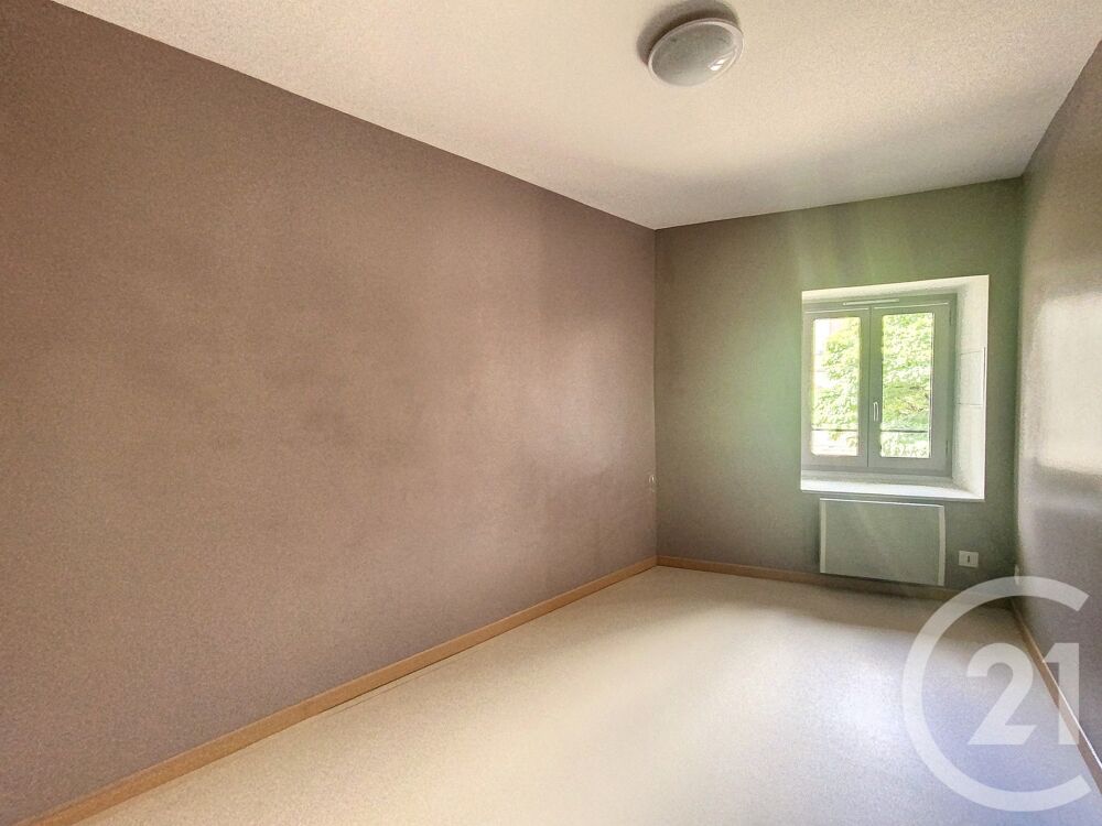 vente Immeuble - 65 m² Saint-Pourçain-sur-Sioule (03500)