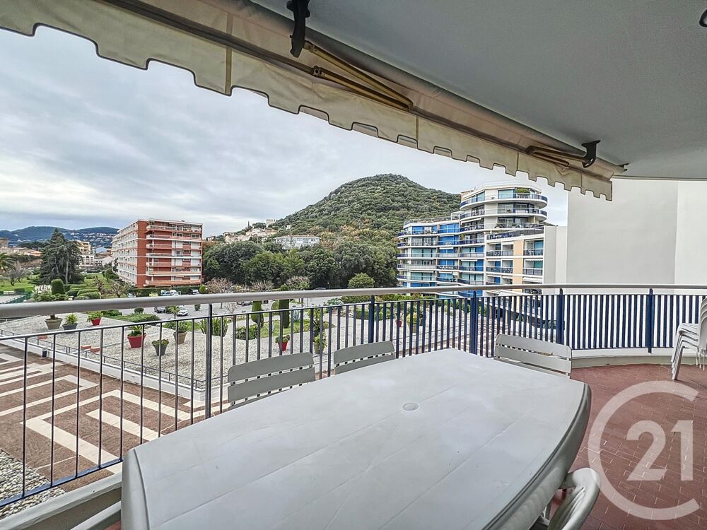 location Appartement - 2 pièce(s) - 49 m² Mandelieu-la-Napoule (06210)