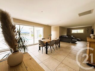  Maison � vendre 4 pi�ces 175 m�