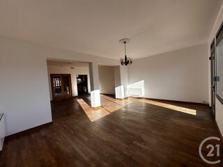  Appartement à louer 3 pièces 86 m²