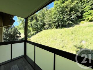  Appartement à louer 4 pièces 74 m²